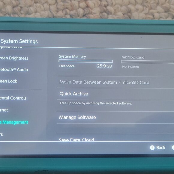 Nintendo Switch Lite - Picture 6 of 8